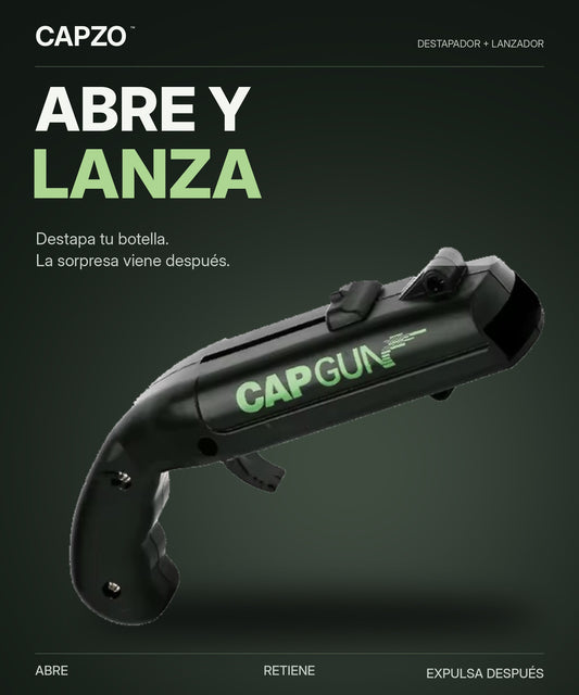 Capzo™: abre y lanza. Destapador negro con CAPGUN en verde. Destapa tu botella; la sorpresa viene después.